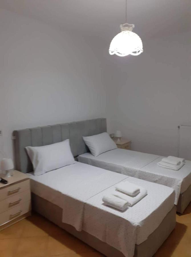 Guest House Krishen Përmet 外观 照片